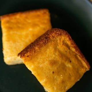 Cornbread (2)