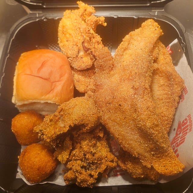 Fish & Oyster Combo.